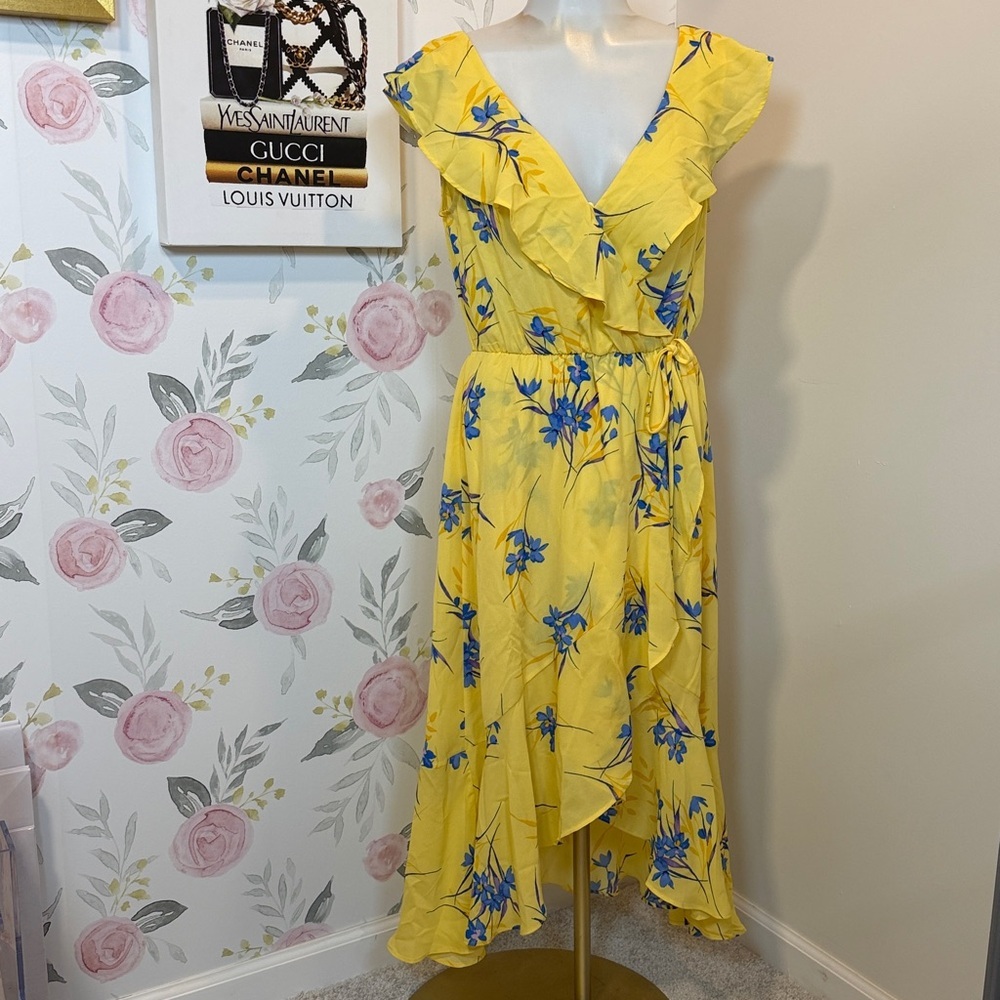 Socialite Yellow Floral Dress